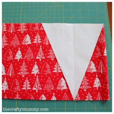 bunting tutorial cutting fabric