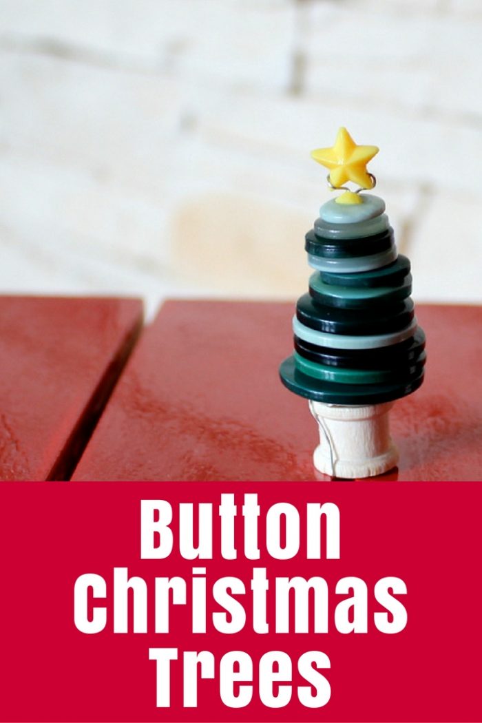 These button Christmas trees are so easy and cute that you'll want to make a whole forest!