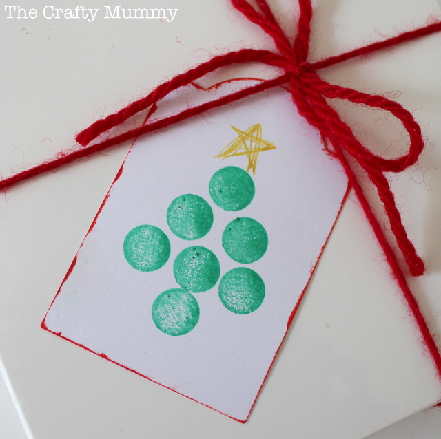 Quick Christmas Gift Tags • The Crafty Mummy