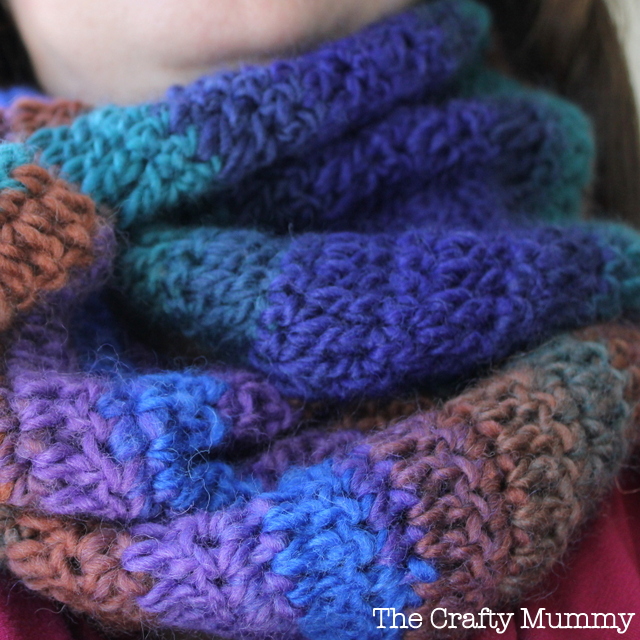 7 FREE Infinity Scarf Patterns, available on Craftsy!