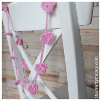 pink crochet heart garland