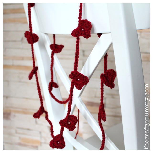 red heart crochet garland
