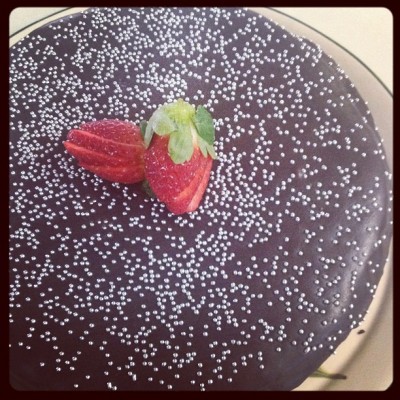 chocolate cake strawberry