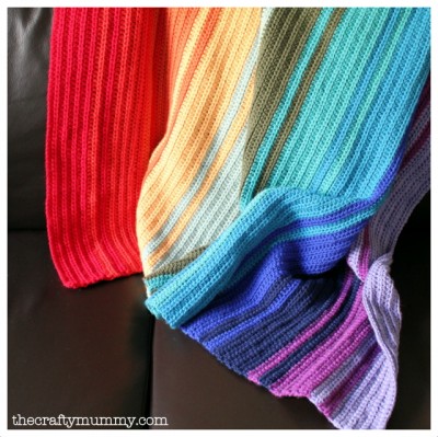 Rainbow Crochet Blanket Tutorial: http://thecraftymummy.com/2012/07/crochet-rainbow-blanket-tutorial/