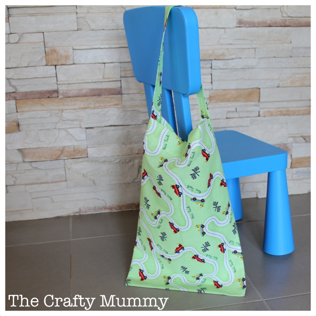 Sew a simple library bag for trips to the local library or to get your kids ready for school!