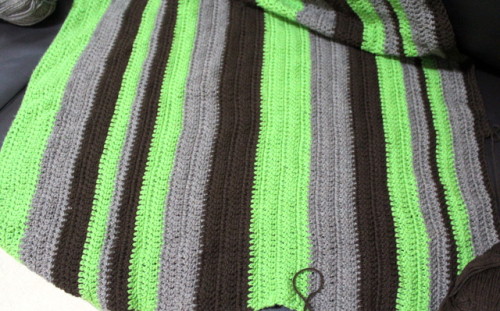 crochetalong blanket green brown-001