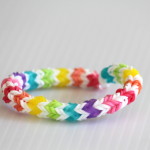 Rainbow Quadfish Loom Bracelet • The Crafty Mummy