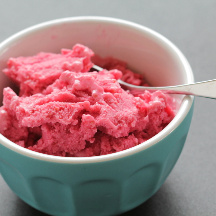 Frozen Raspberry Yoghurt