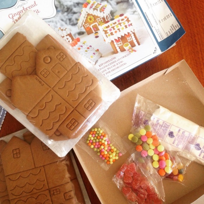 gingerbread village pieces