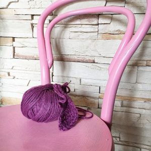 pink chair yarn