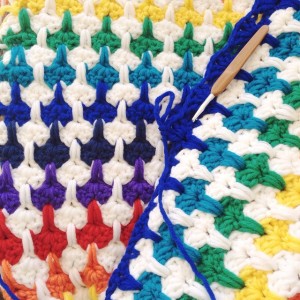 crochet rainbow heart blues