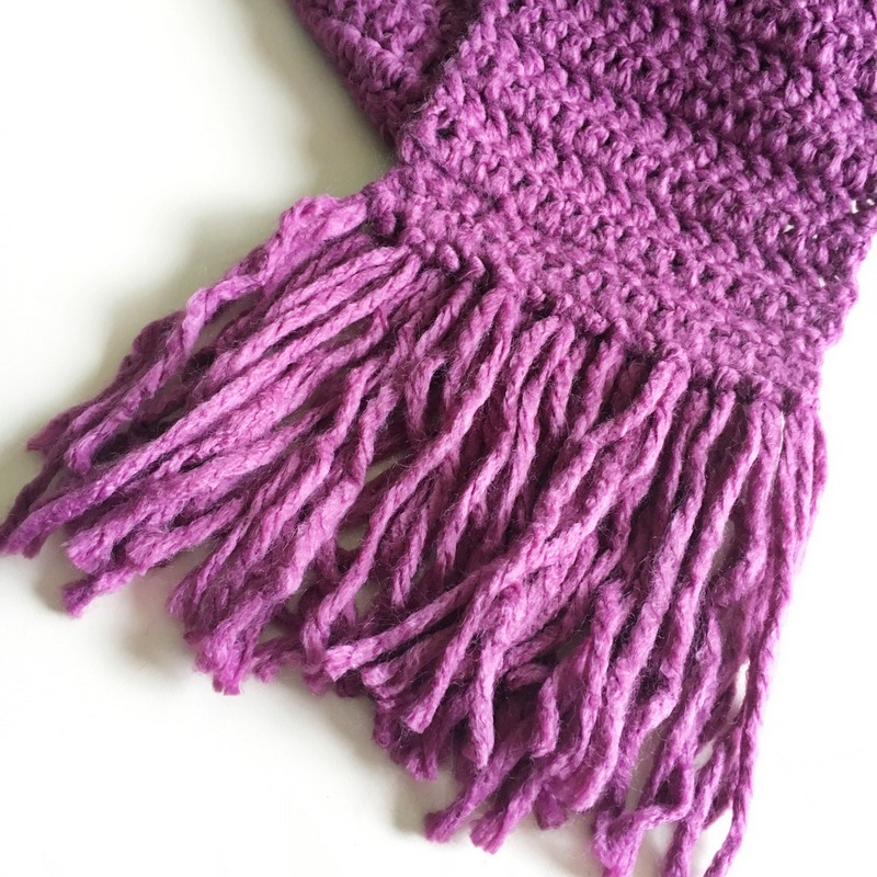 How to Add a Fringe to a Scarf • The Crafty Mummy