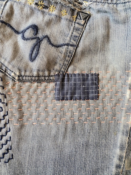 How To Make Visible Mending Jeans with Denim Patches Online